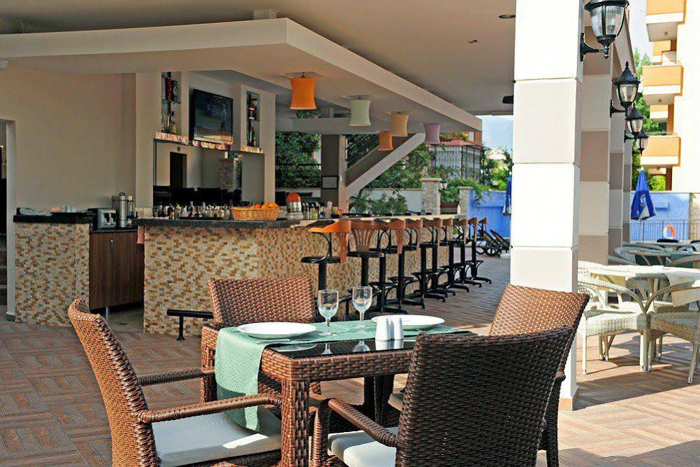 Almera Apart Hotel