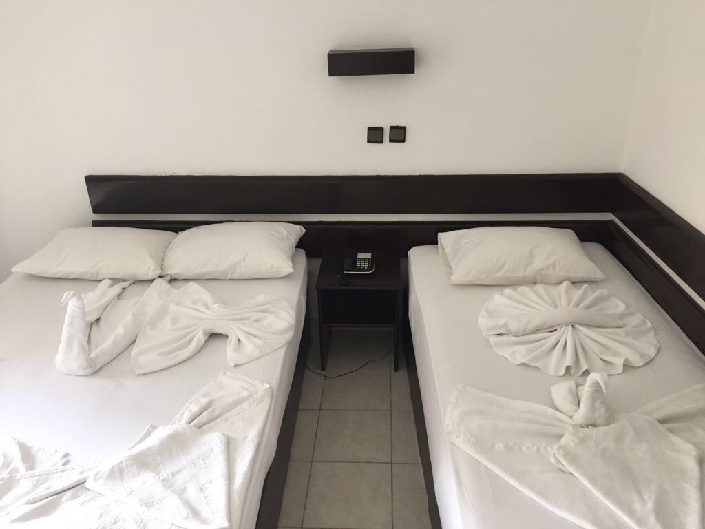 Yaman Life Hotel