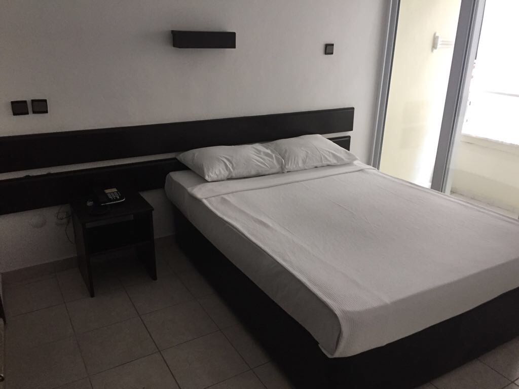 Yaman Life Hotel