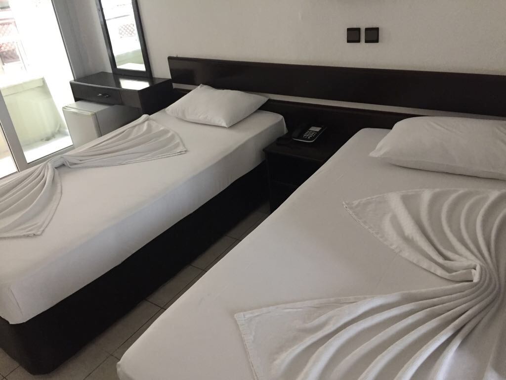 Yaman Life Hotel