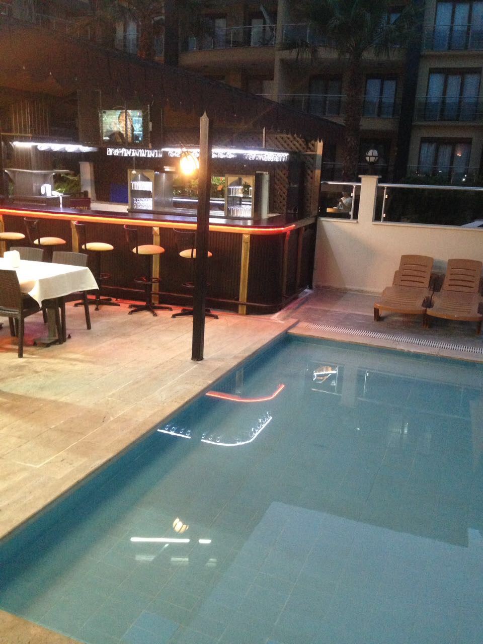 Yaman Life Hotel