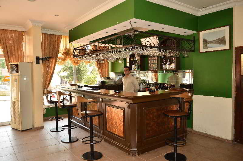 Azak Suit Apart Hotel