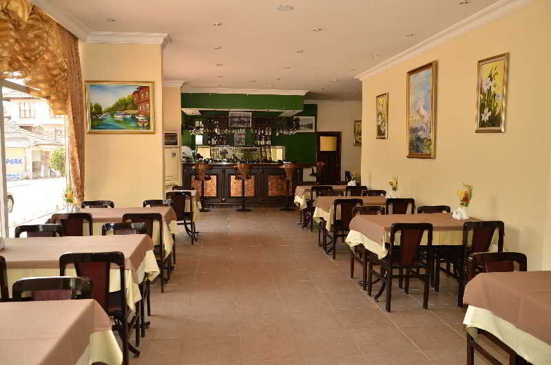Azak Suit Apart Hotel
