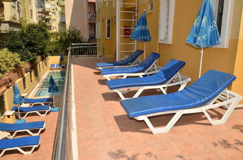 Azak Suit Apart Hotel