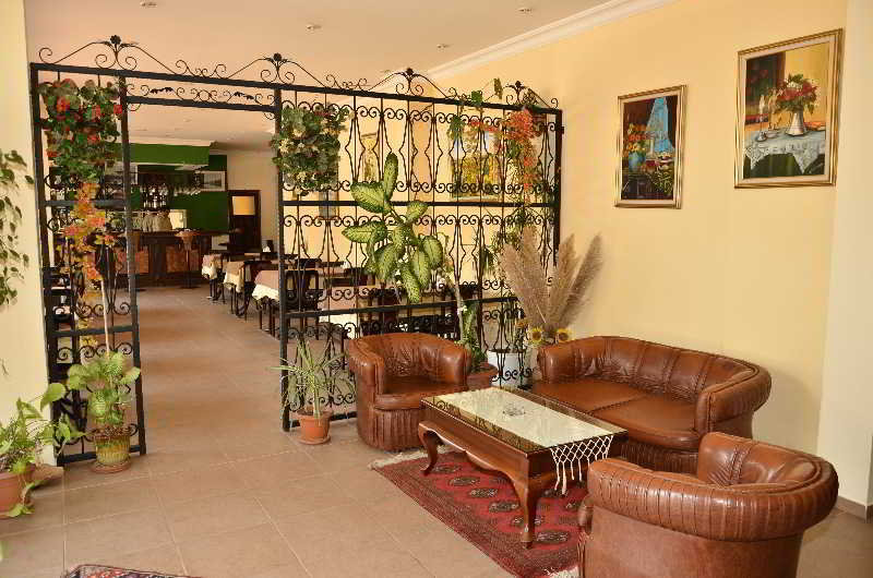 Azak Suit Apart Hotel