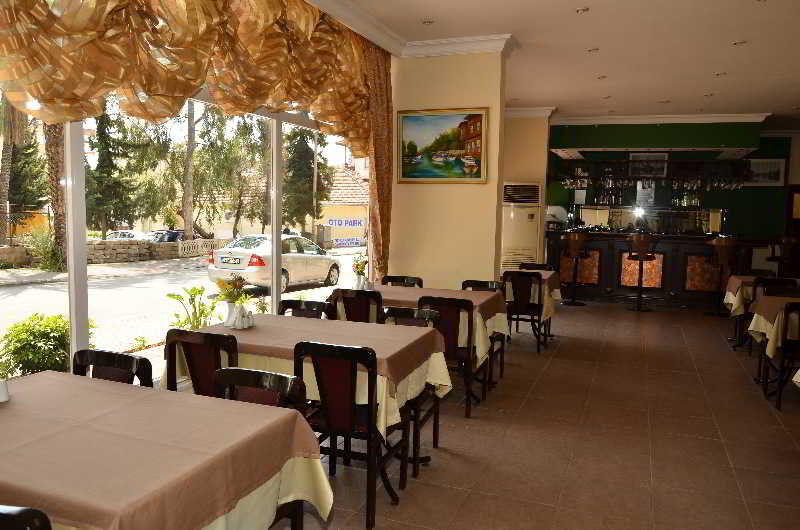 Azak Suit Apart Hotel