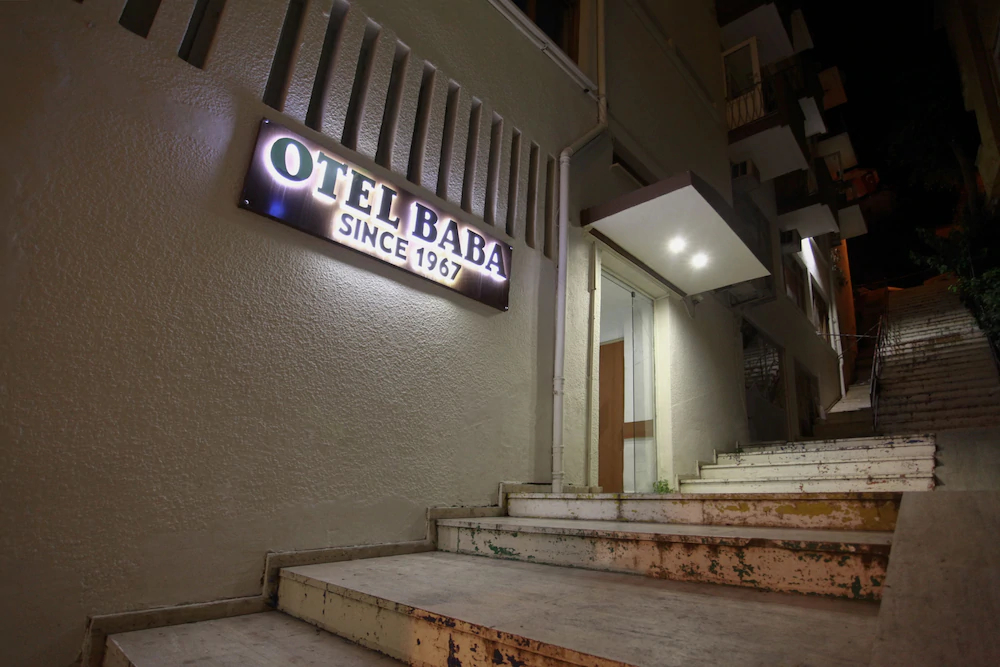 Baba Otel