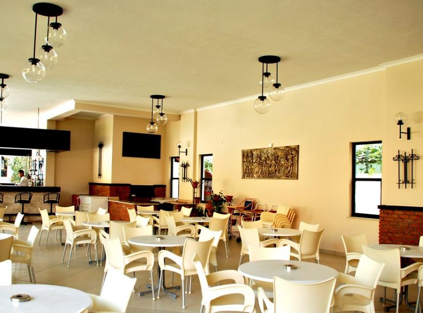 Boulevard Hotel