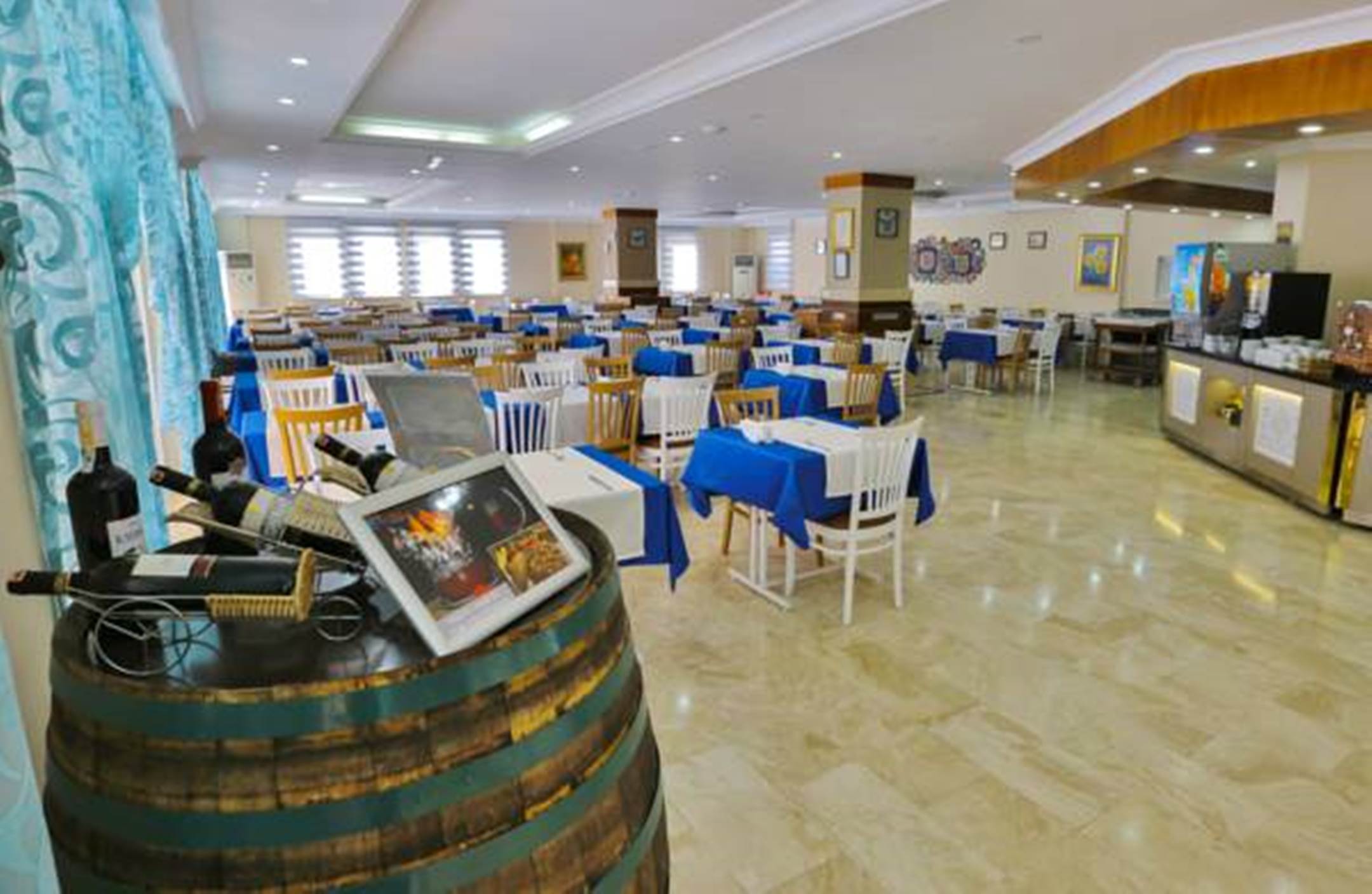 Club Big Blue Suite Hotel