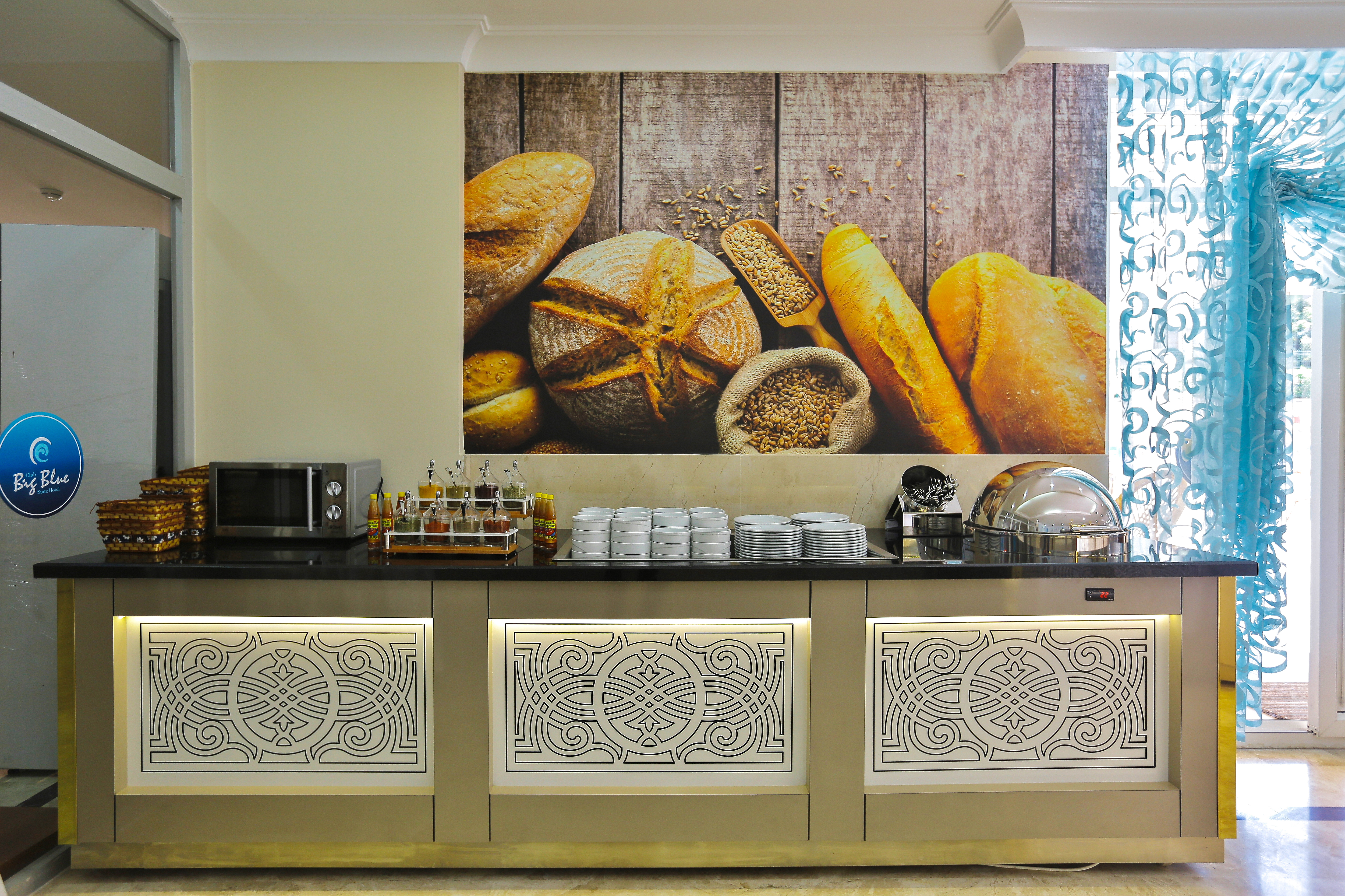 Club Big Blue Suite Hotel