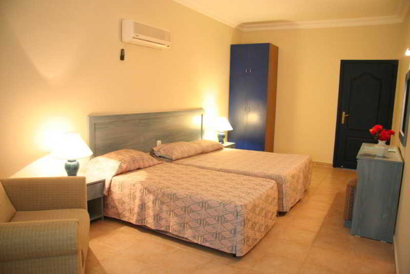 Elysee Garden Apart Hotel