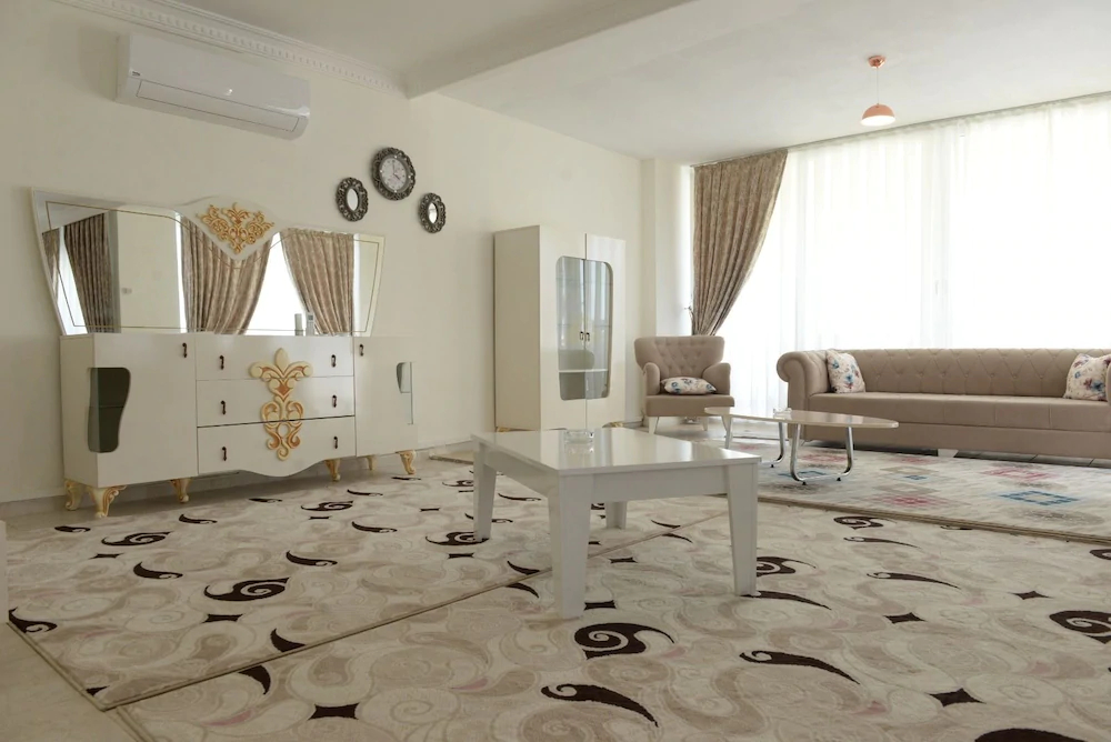 Emre Residence