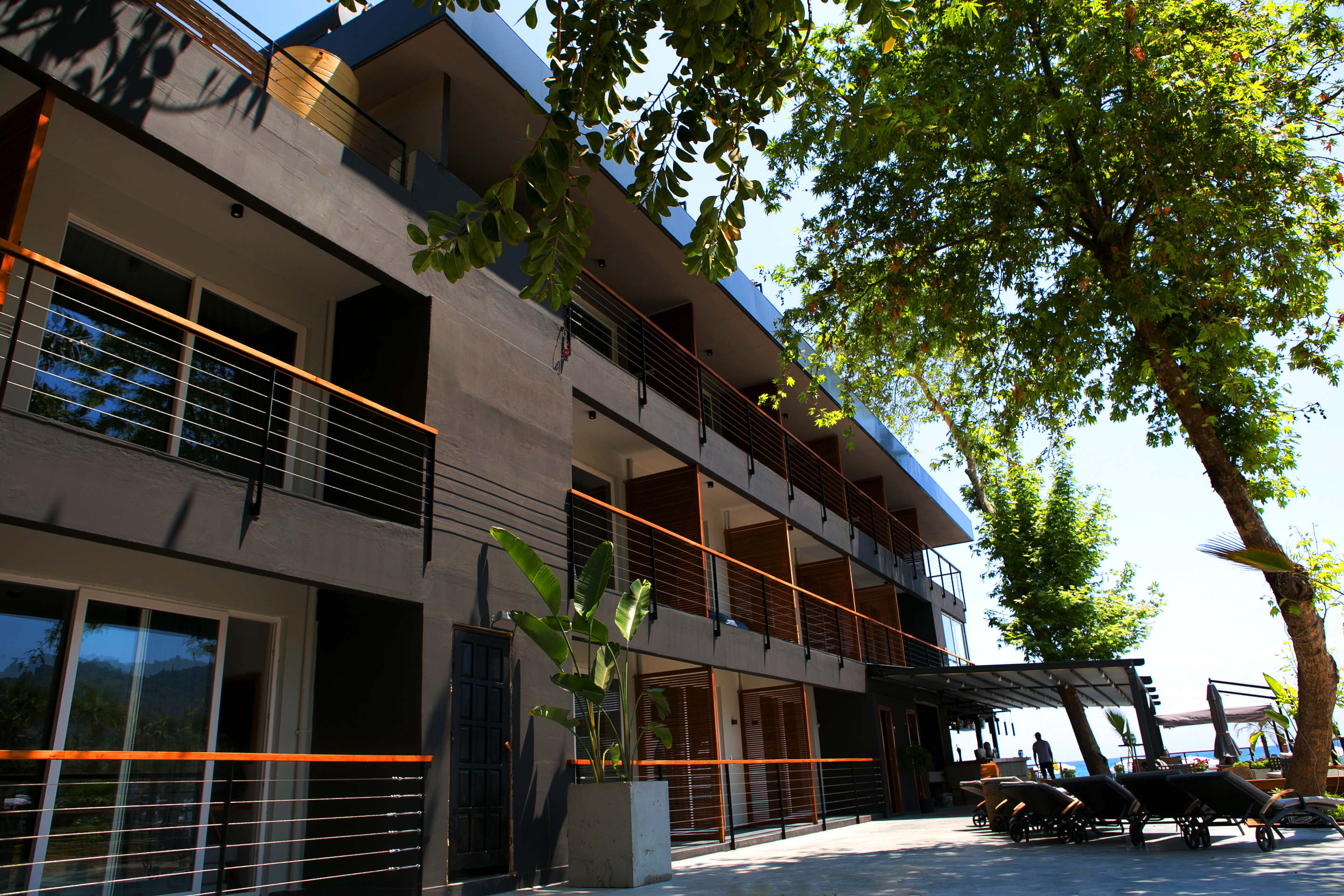 En Vie Beach Boutique Hotel