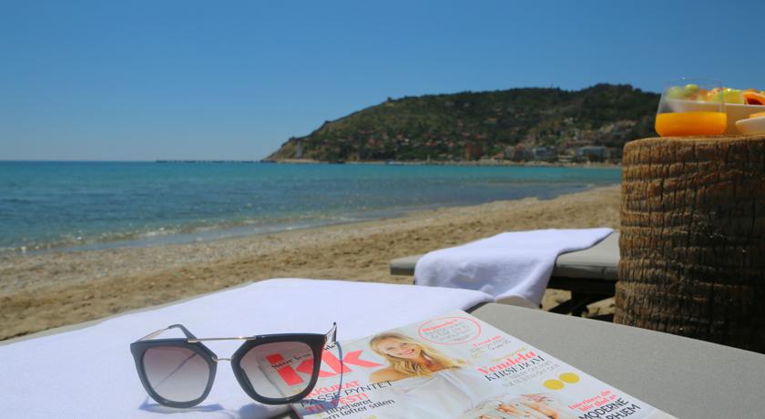En Vie Beach Boutique Hotel