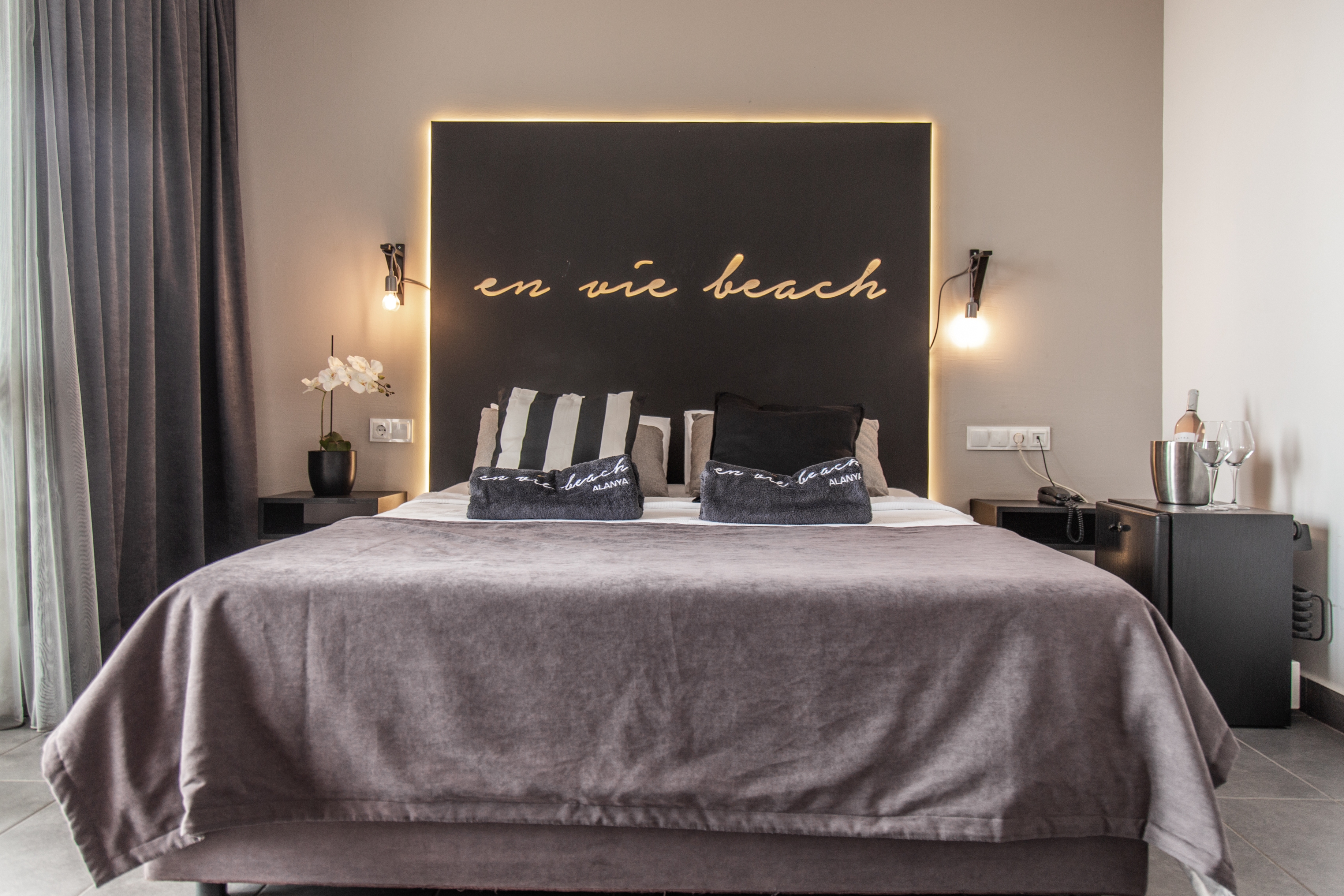 En Vie Beach Boutique Hotel