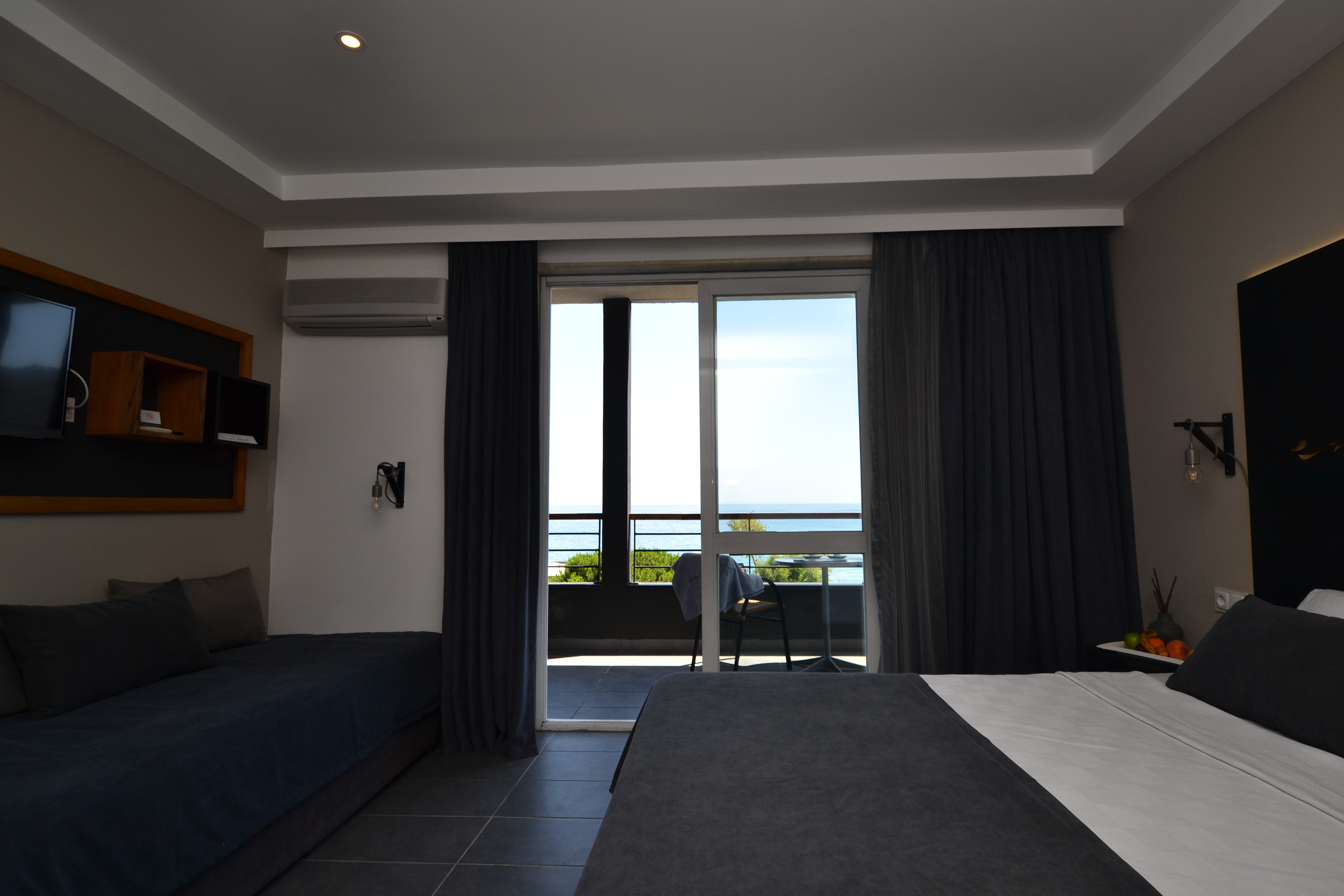 En Vie Beach Boutique Hotel