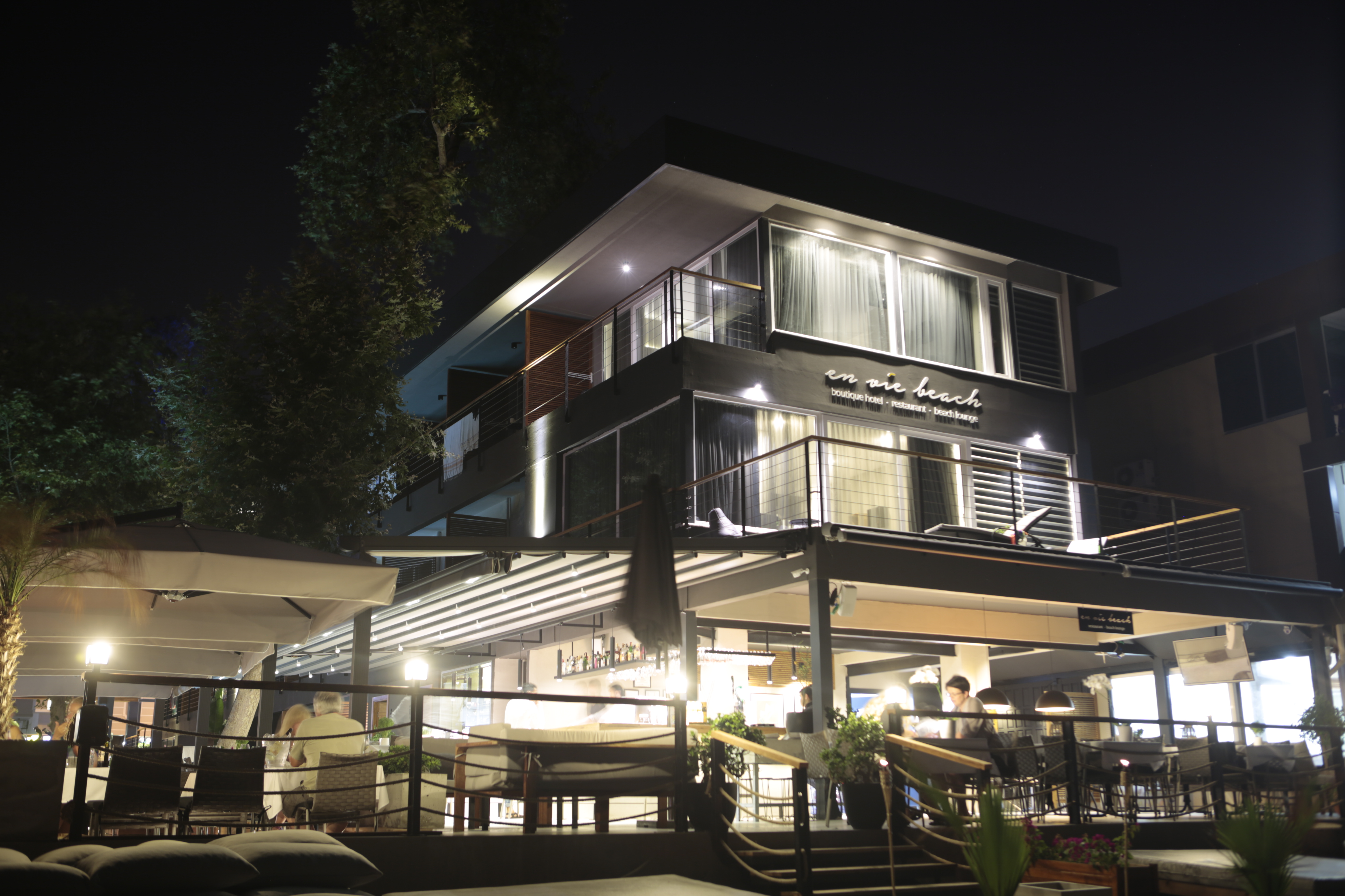 En Vie Beach Boutique Hotel