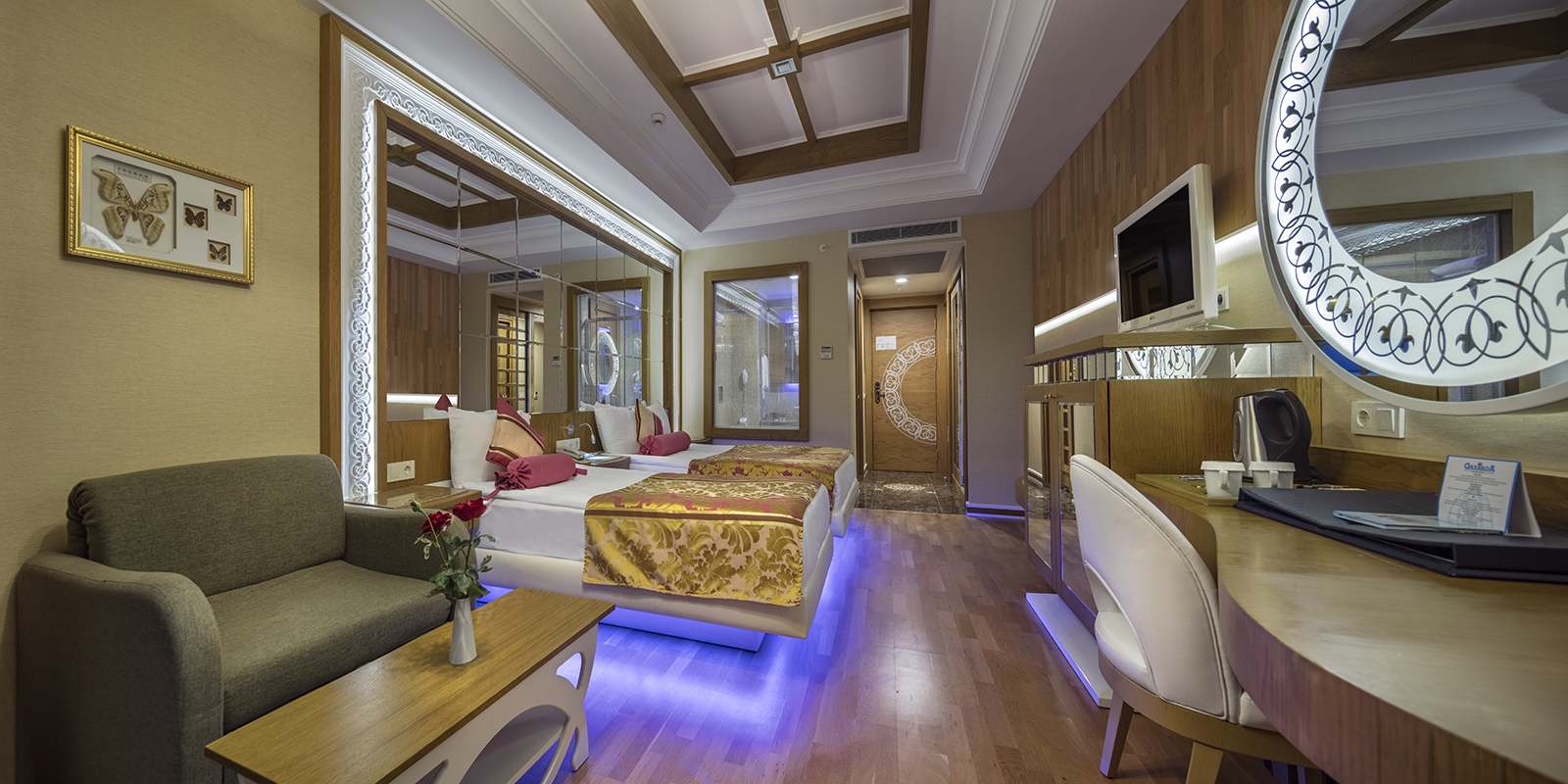 Granada Luxury Okurcalar