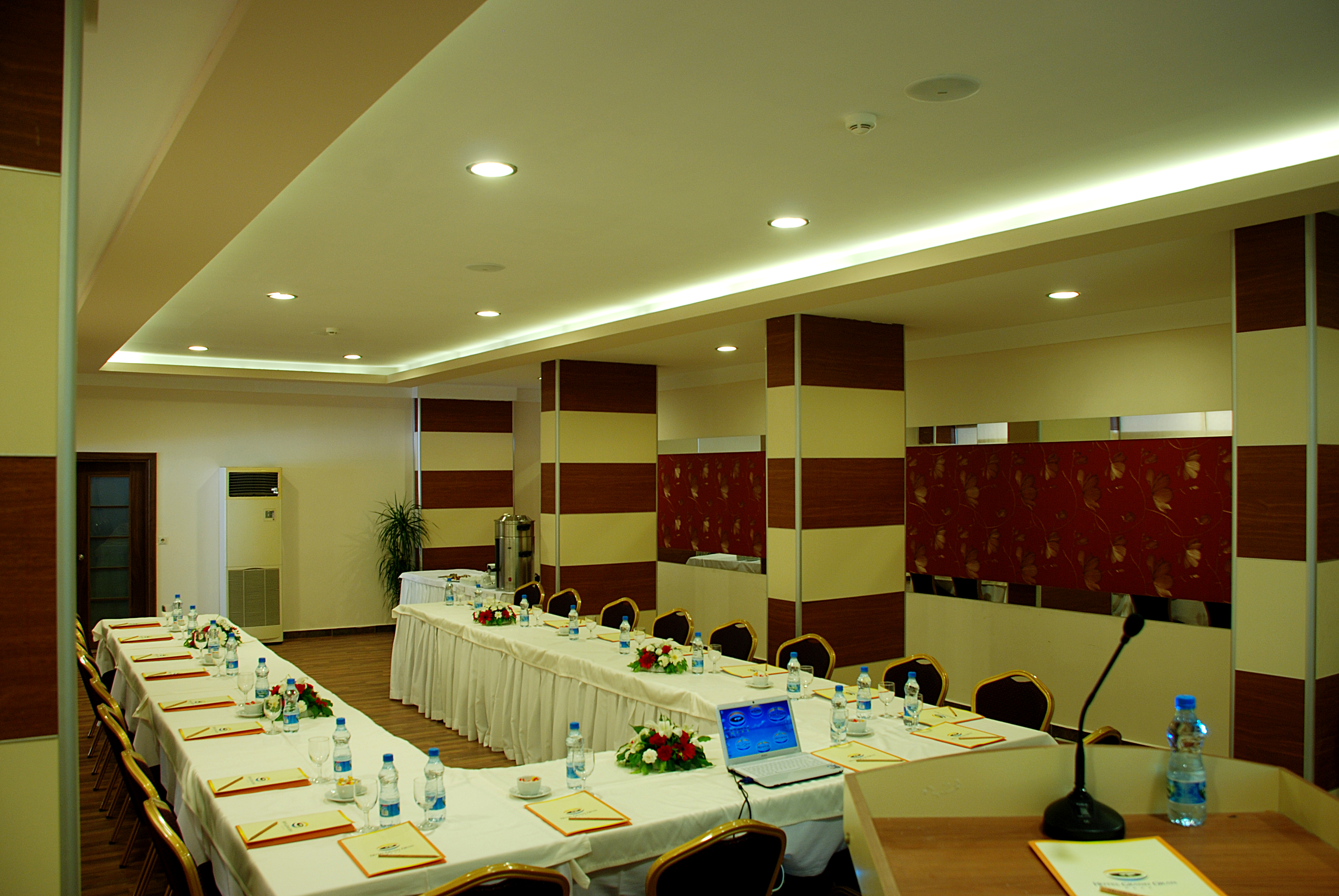 Grand Okan Hotel