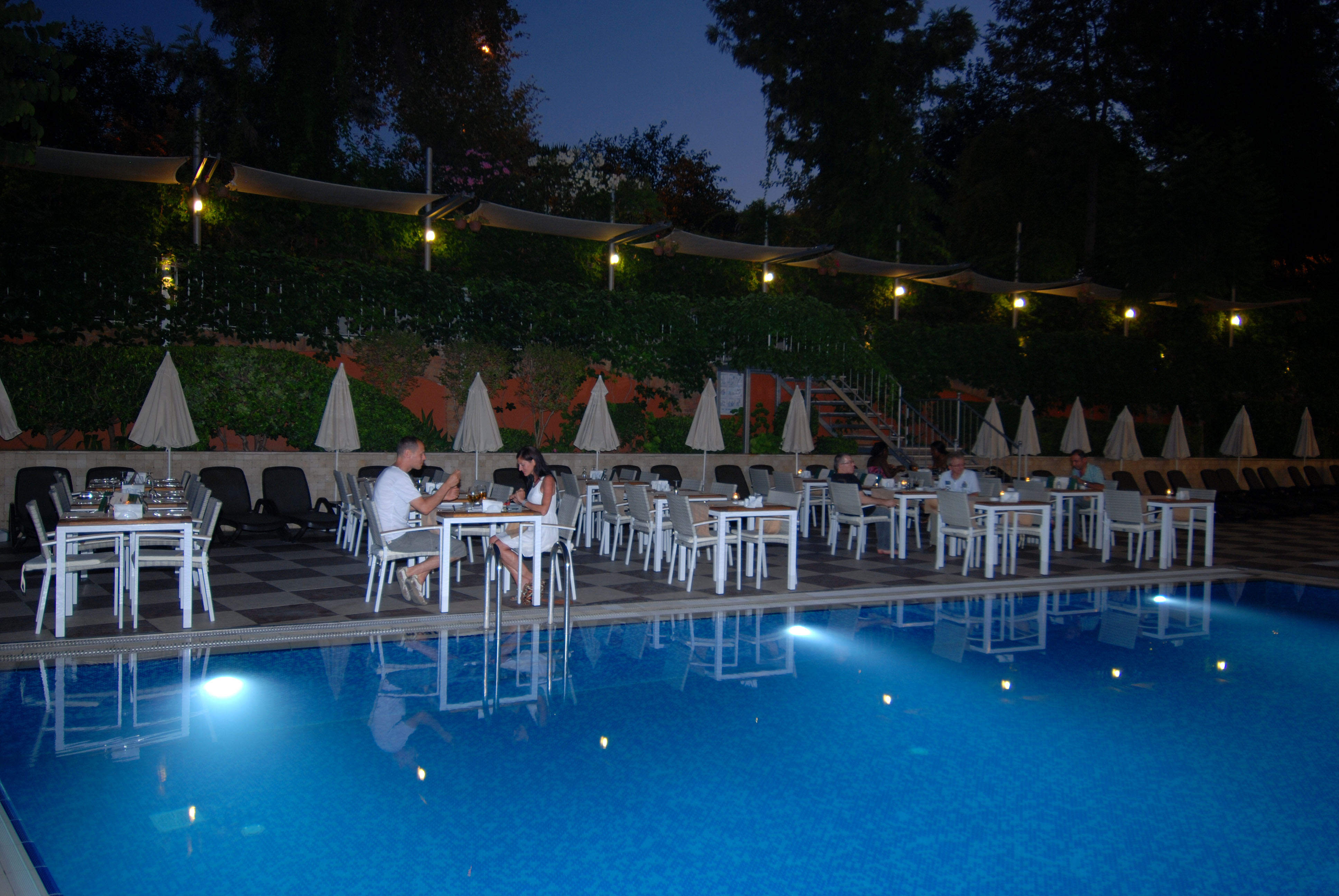 Grand Okan Hotel