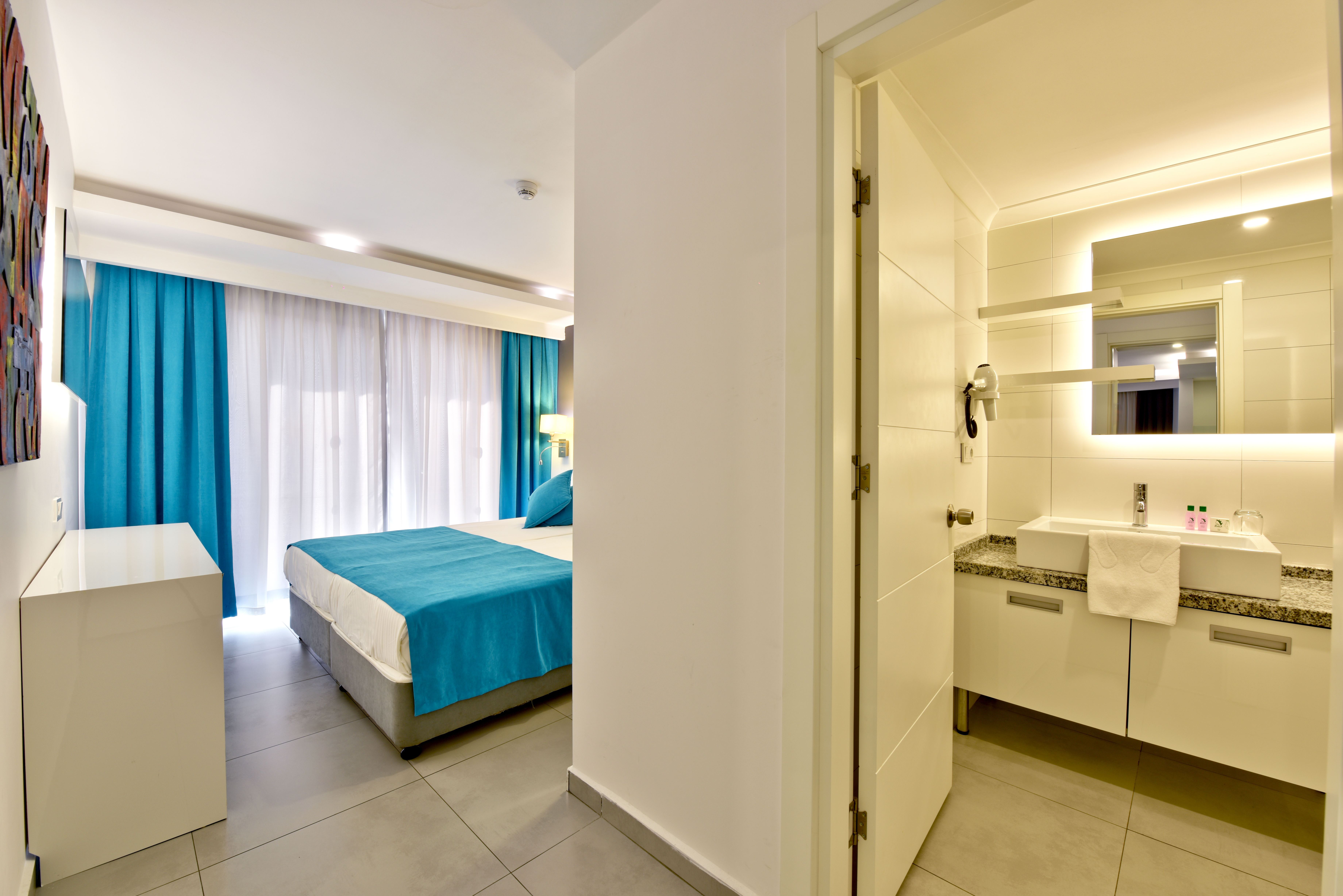 Green Garden Suite Hotel