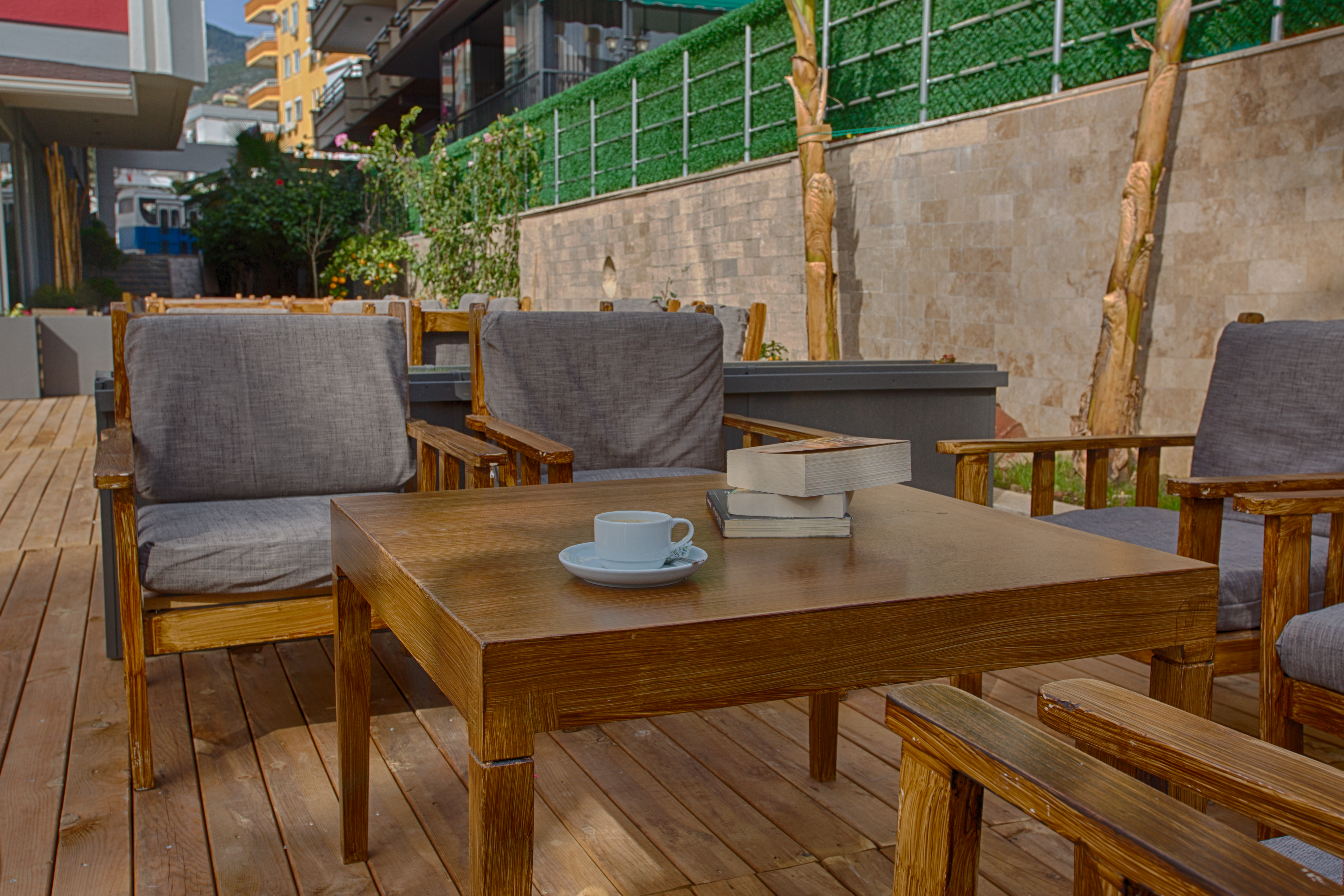 HMA Hotel & Suites