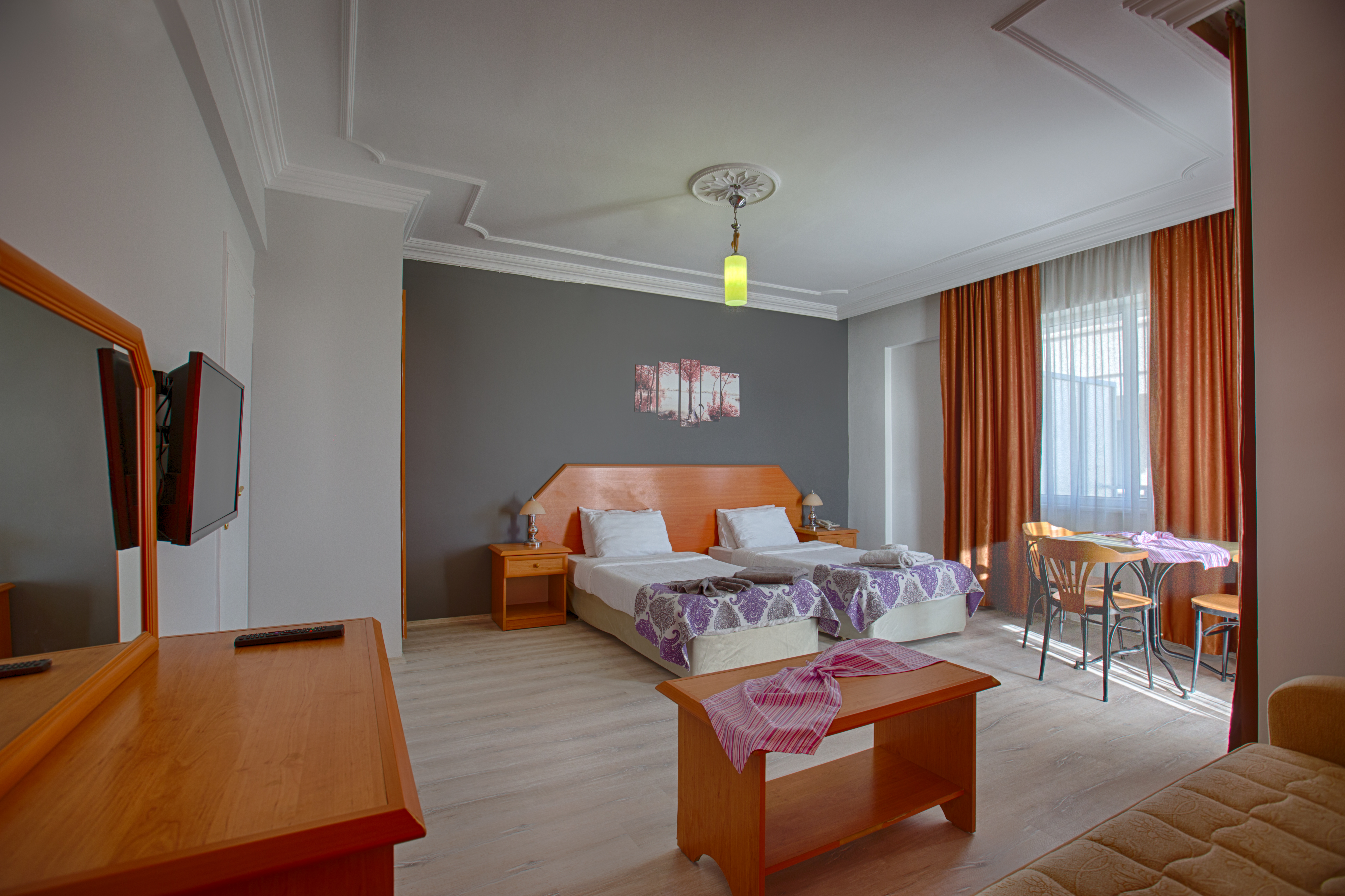 HMA Hotel & Suites