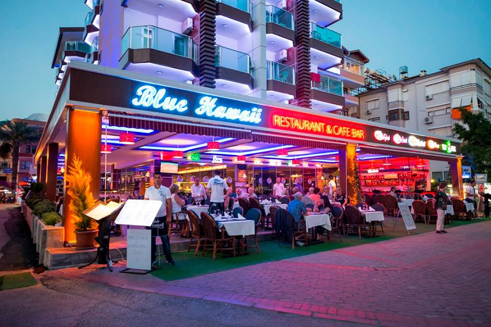 Hotel Kleopatra Blue Hawaii