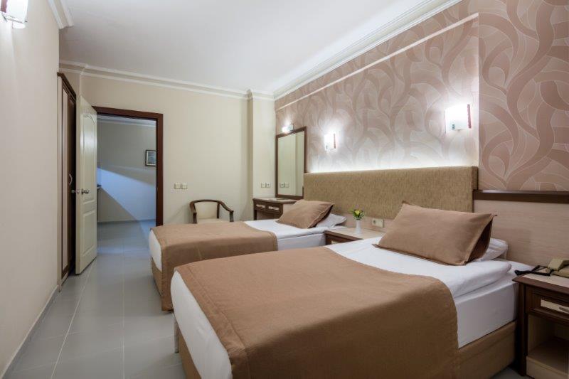 Hotel May Flower
