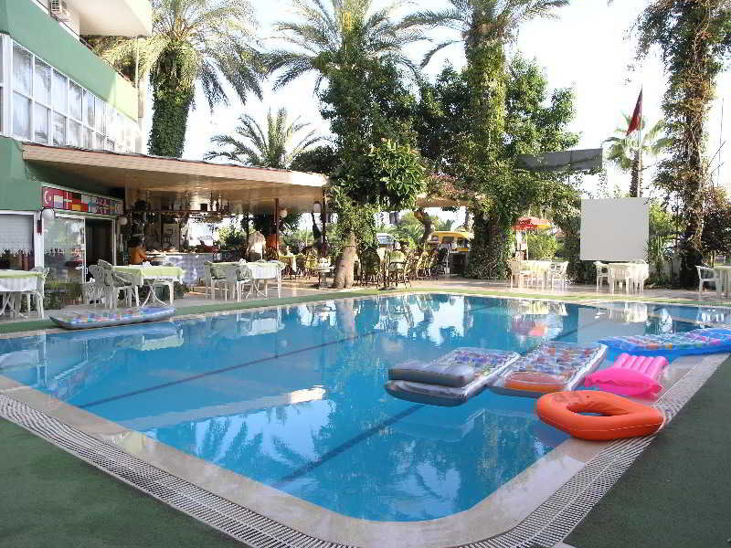 Arsi Enfi City Beach