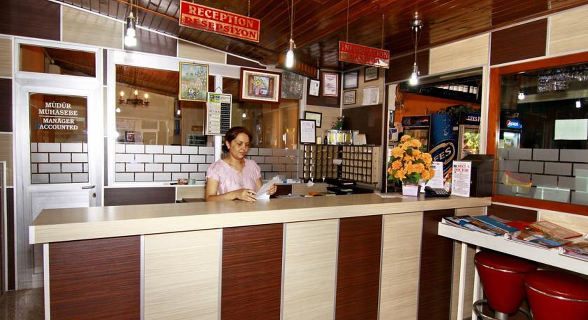 Kleopatra Bebek Hotel