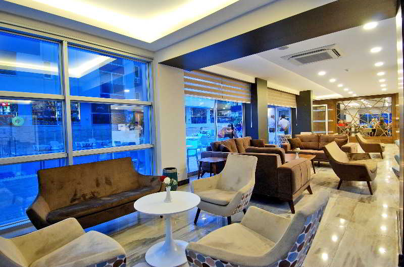 Kleopatra Ramira Hotel