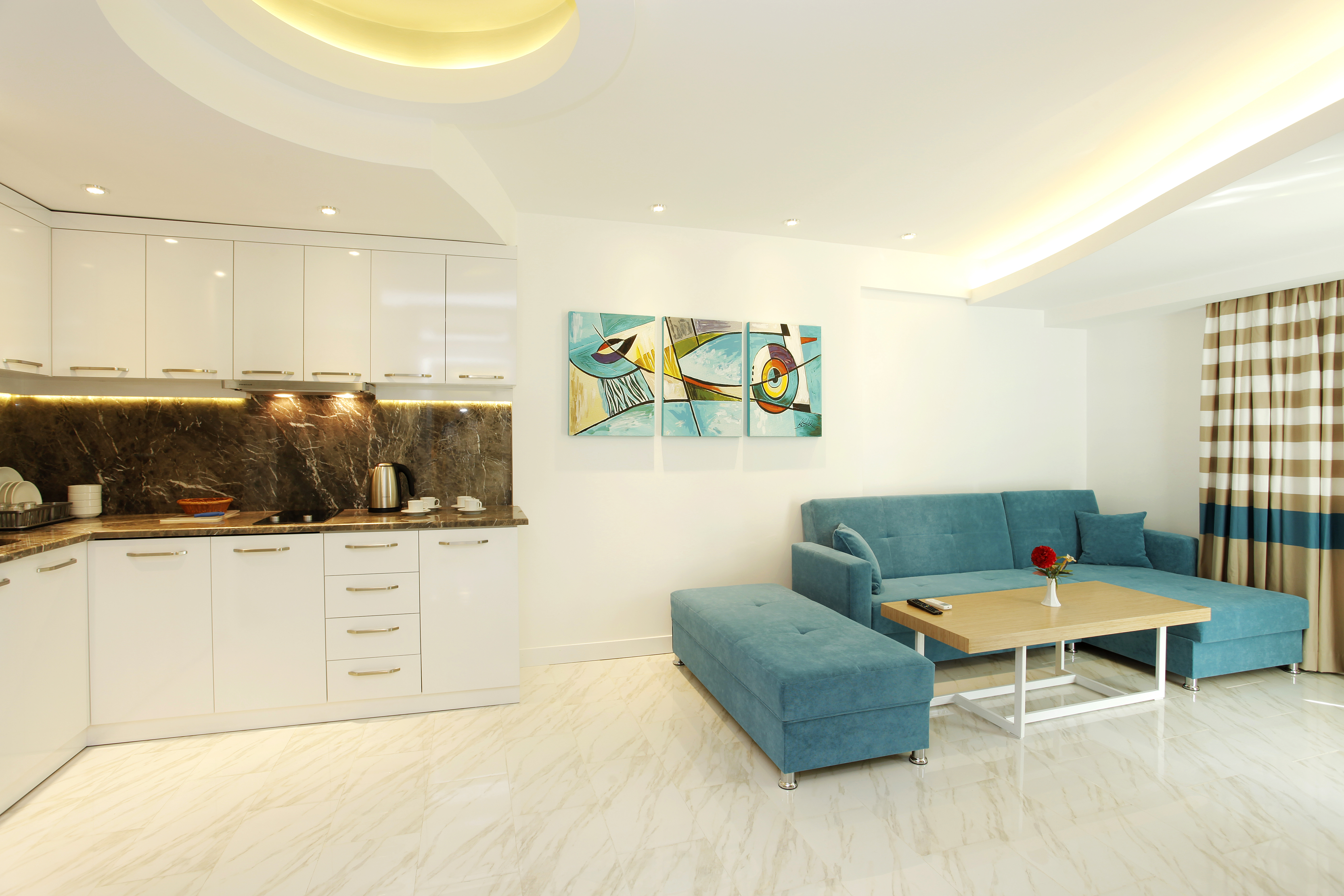 Kleopatra Suit Hotel