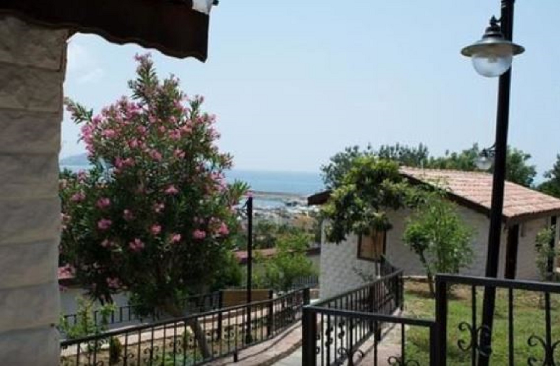 Illusion Beach & Club Hotel