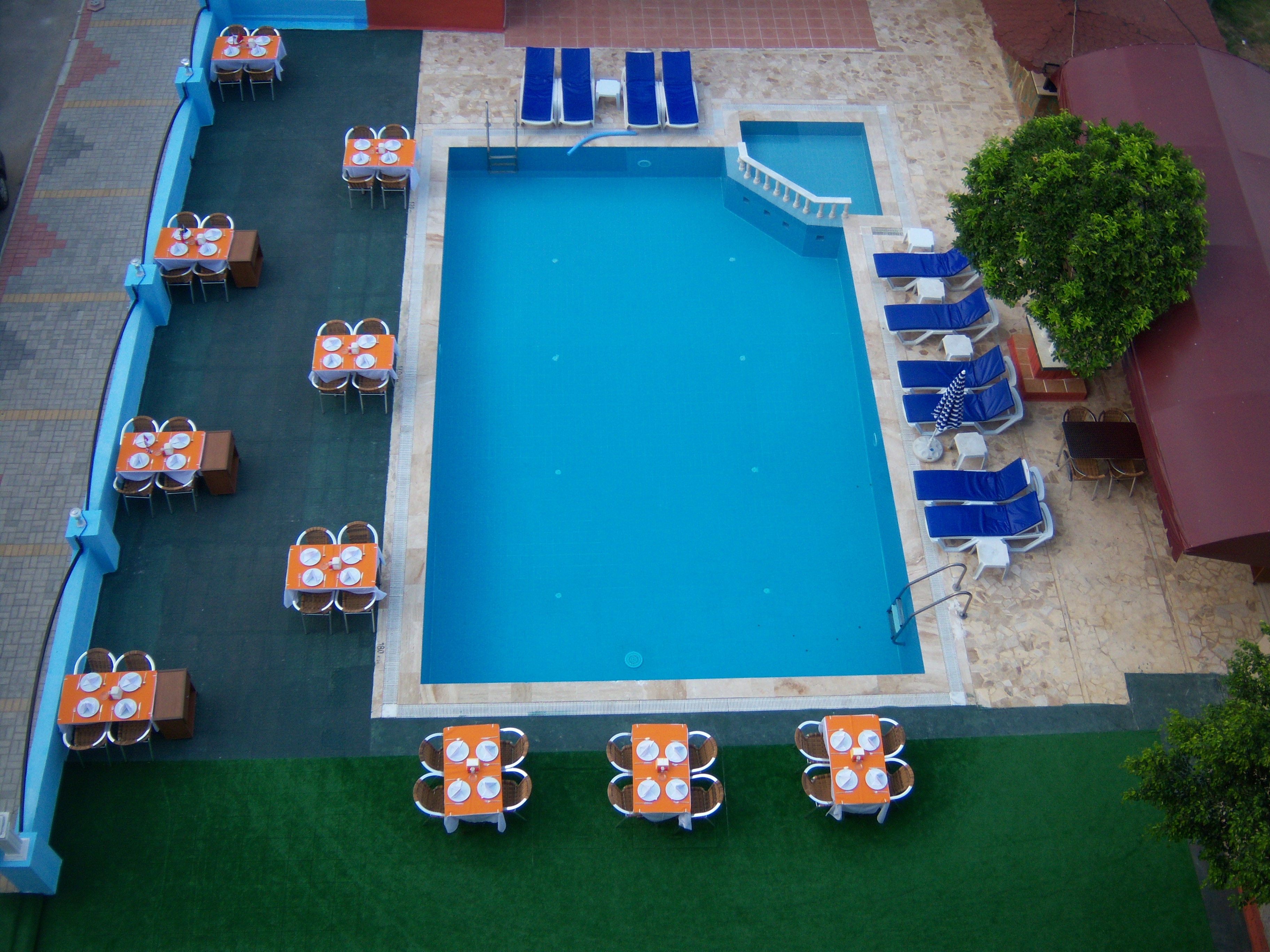 Le Moral Apart Hotel