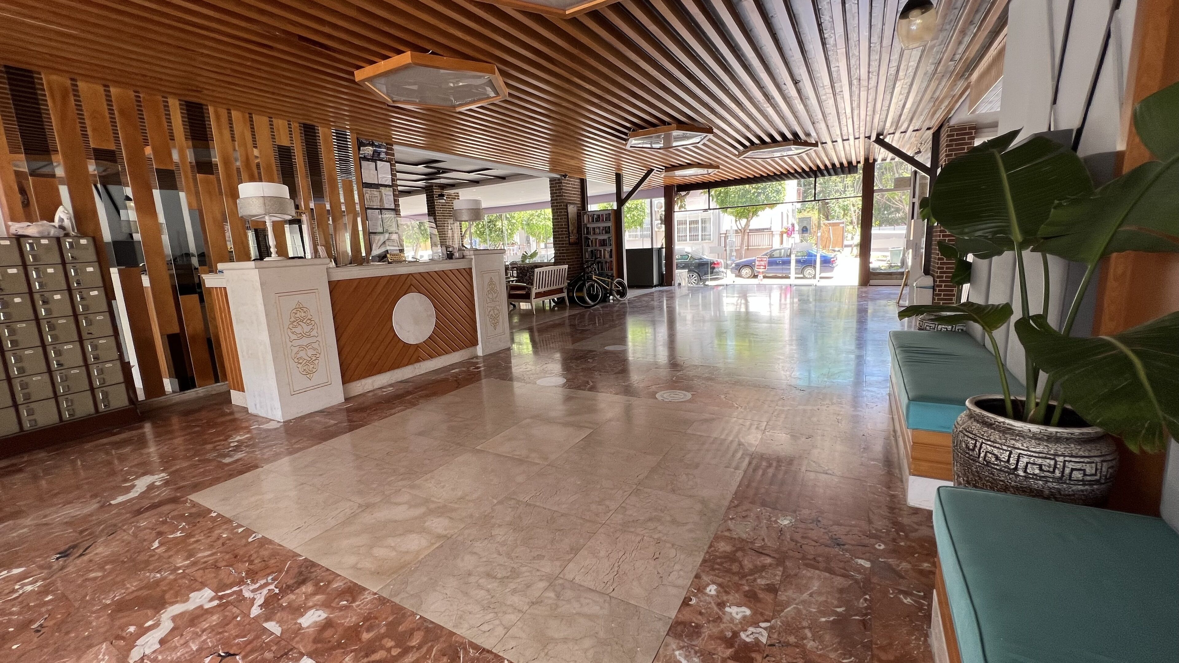 Maren City Hotel