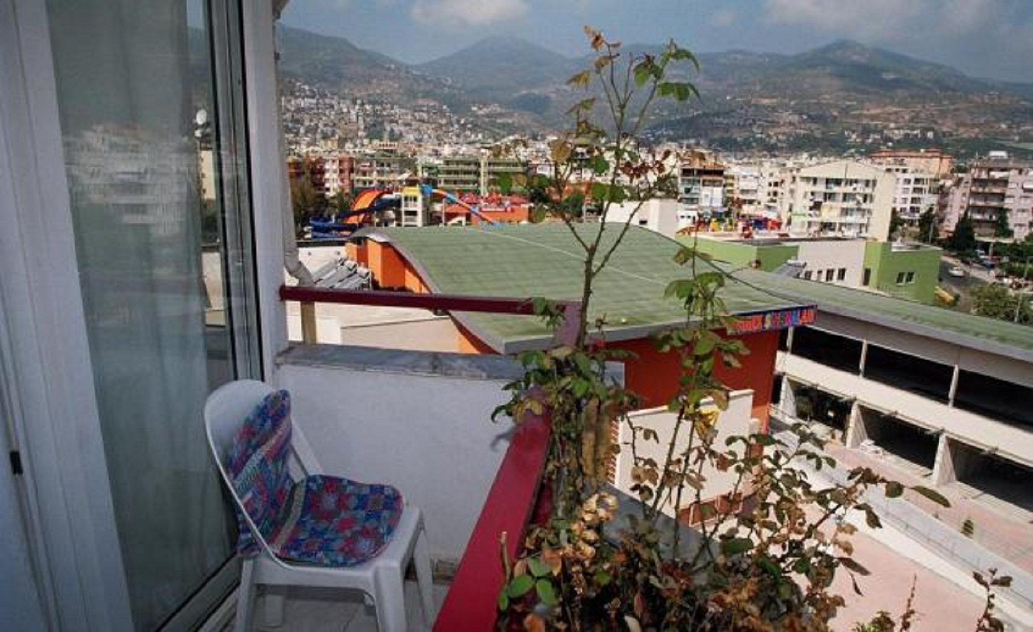 Mola Hotel