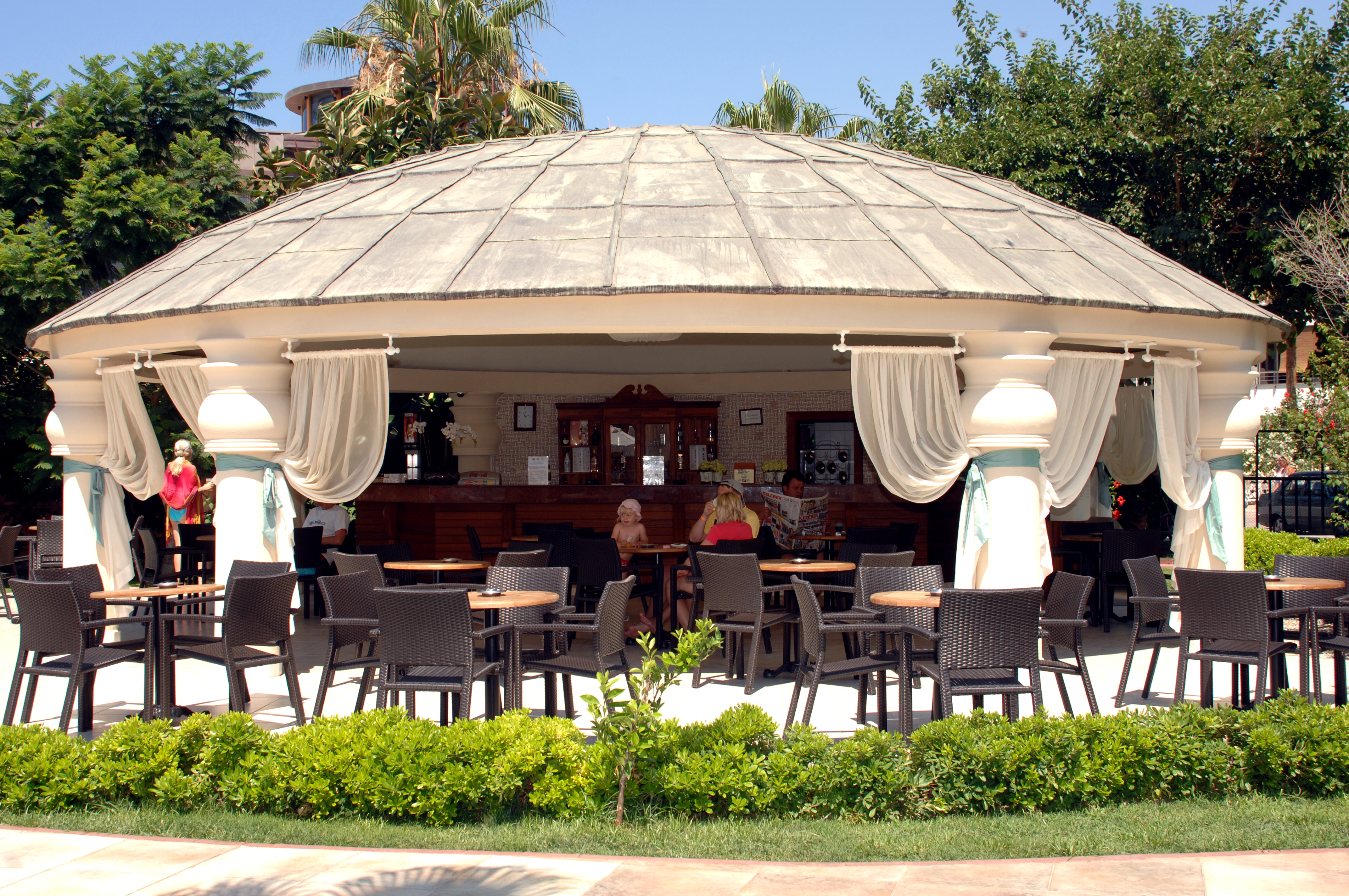 Palmeras Beach Hotel