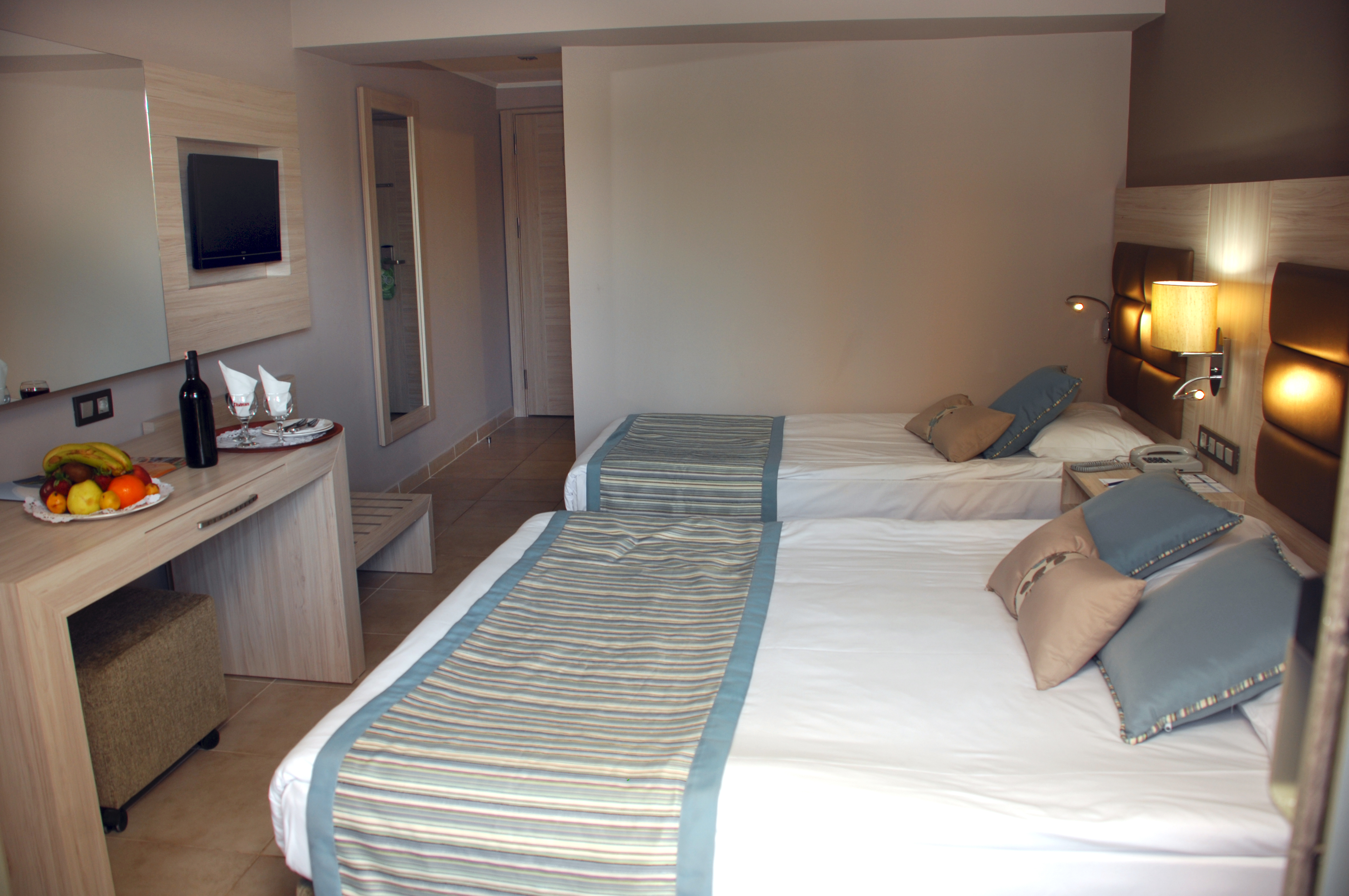 Palmeras Beach Hotel