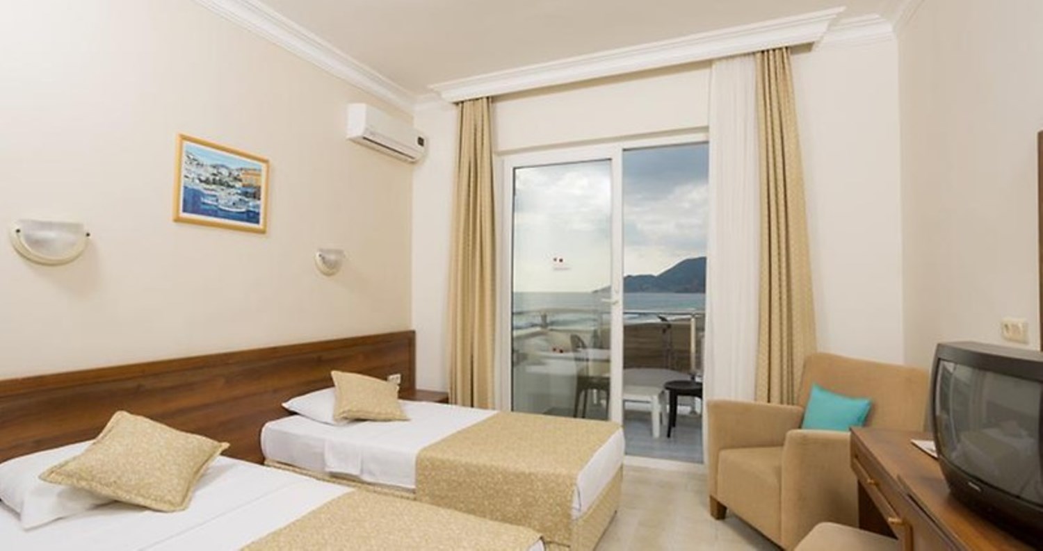Royalisa Palmiye Beach Hotel