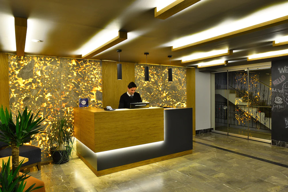 Prince Apart Hotel