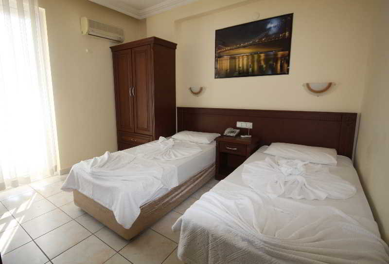 Rose Garden Apart Hotel