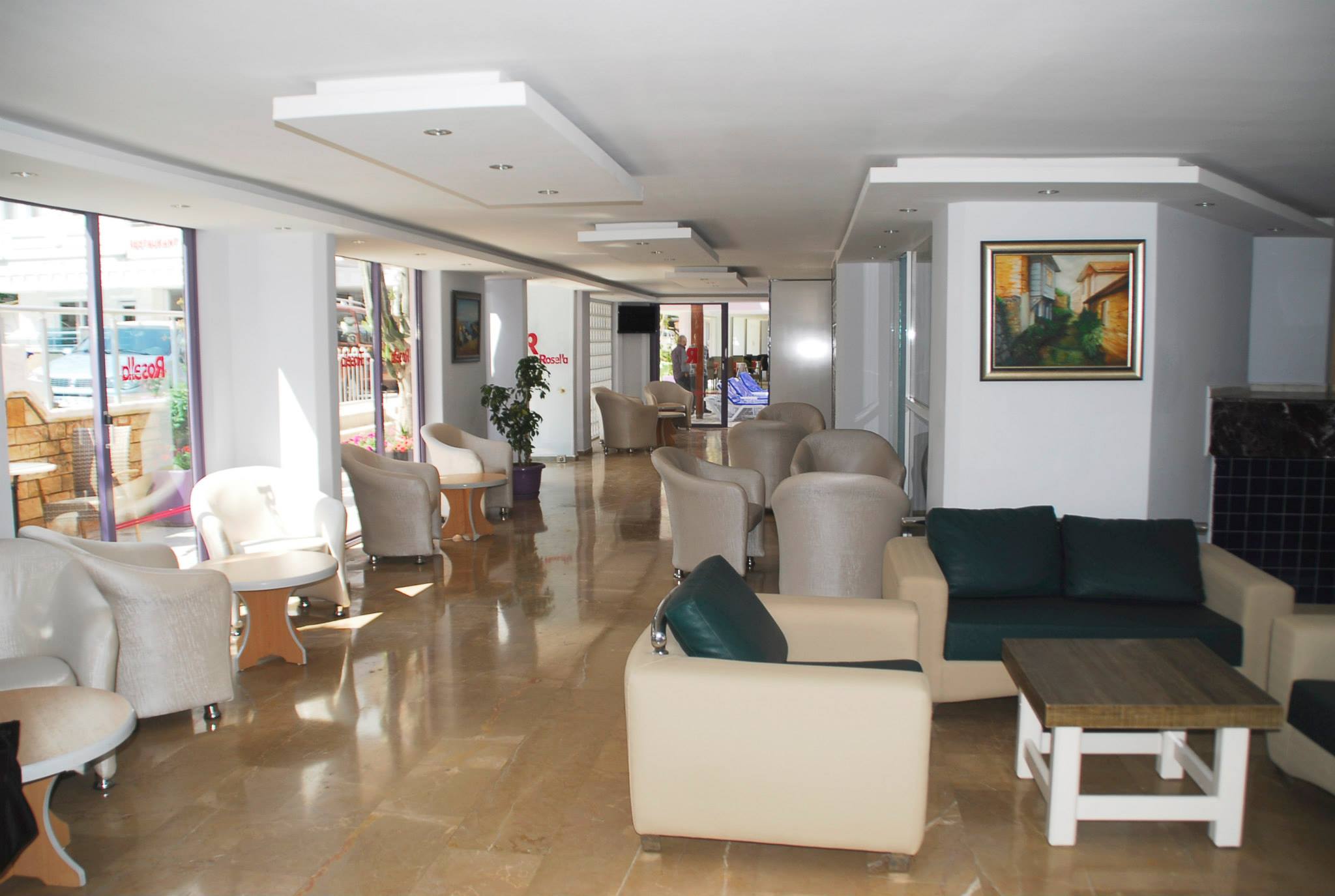 Rosella Apart & Hotel