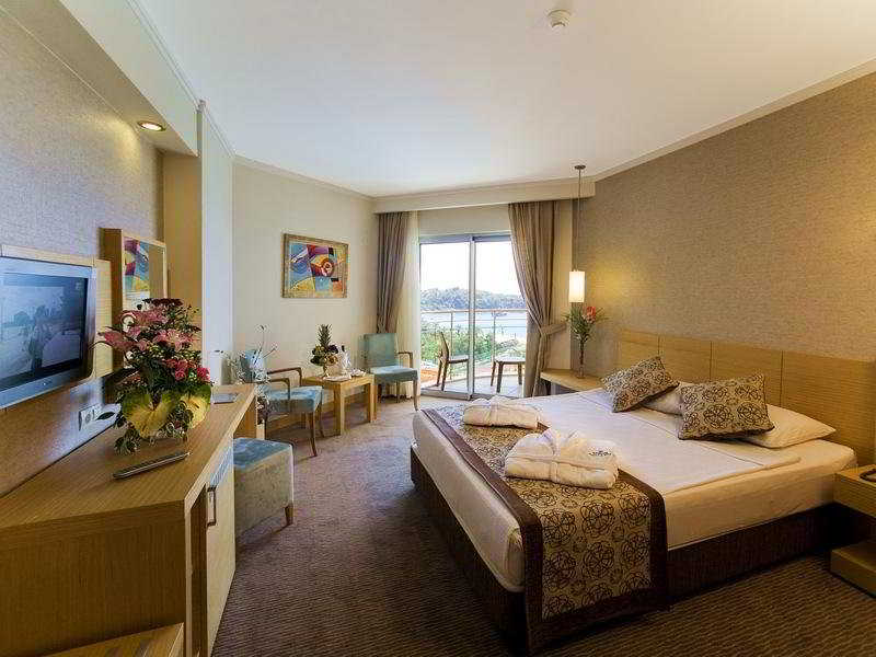 Saphir Resort & Spa
