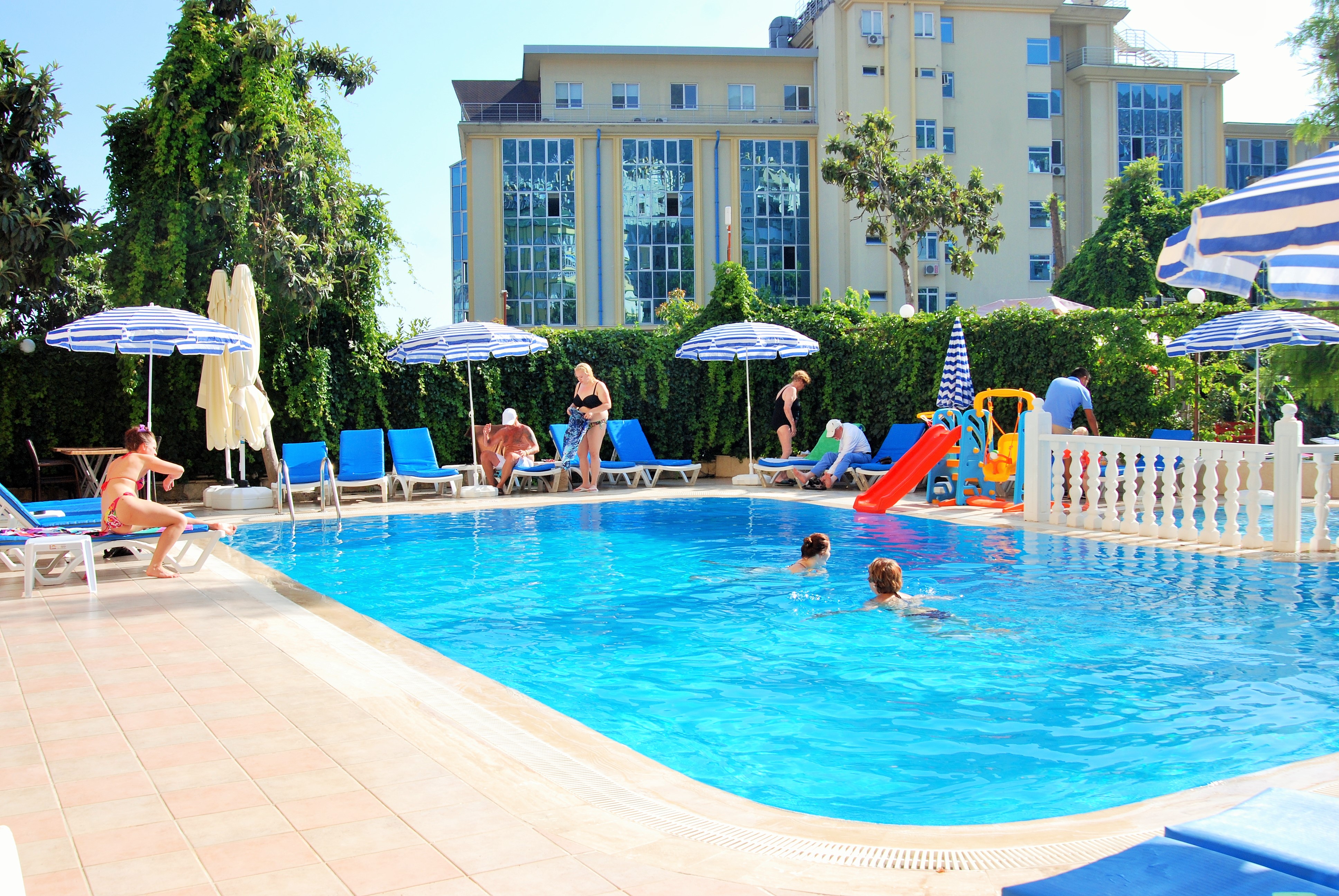 Select Apart Hotel