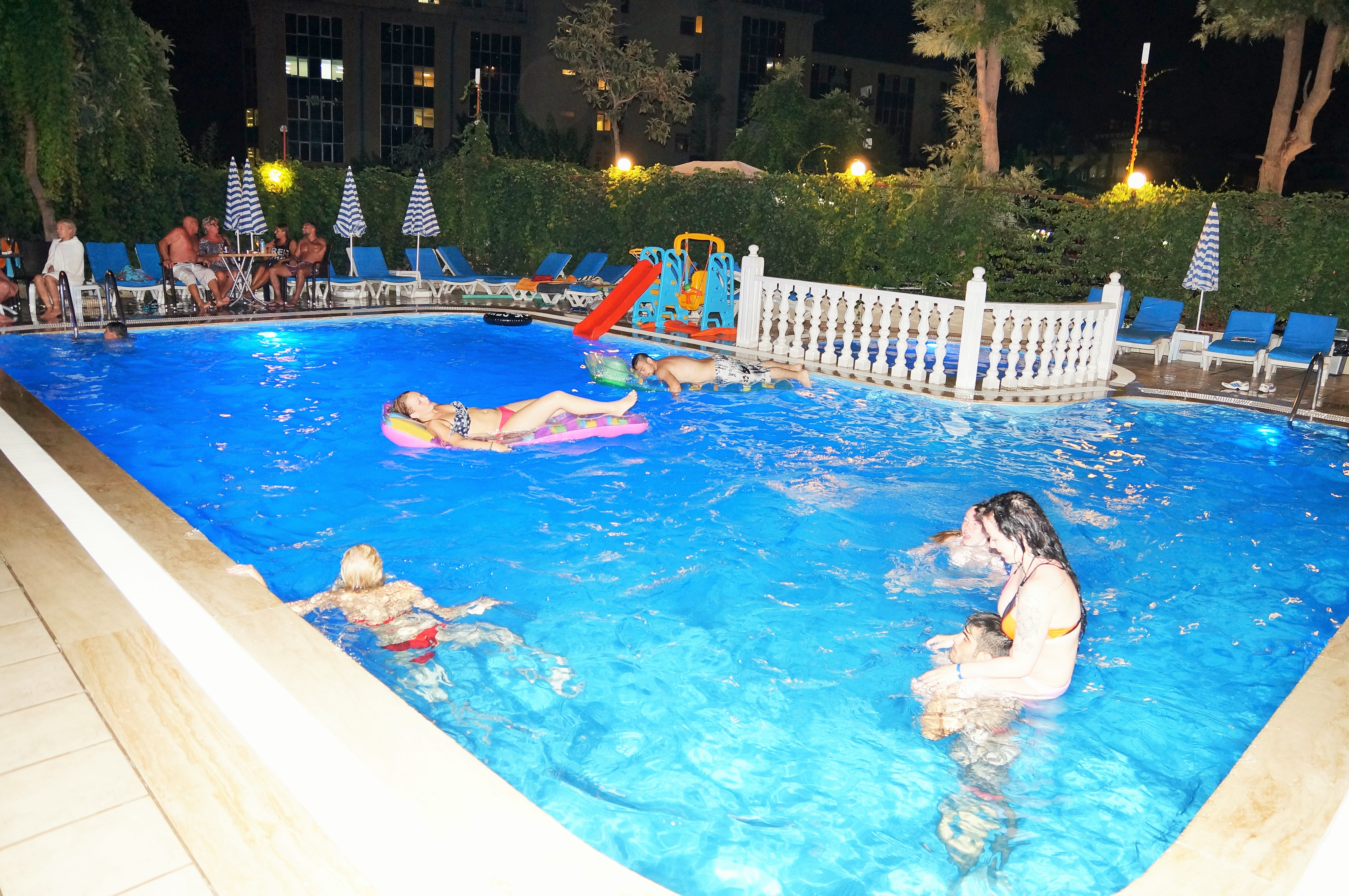 Select Apart Hotel
