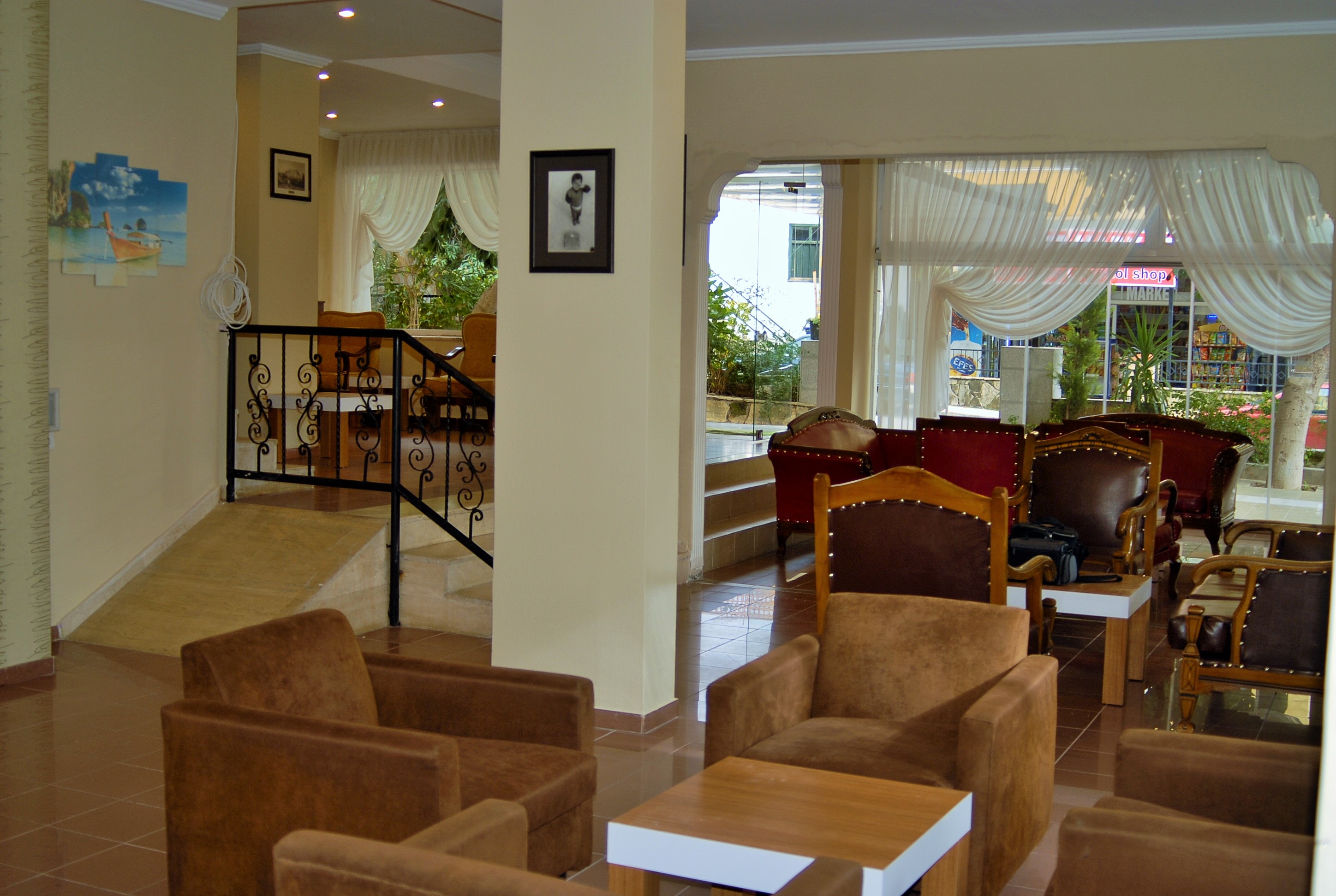 Select Apart Hotel