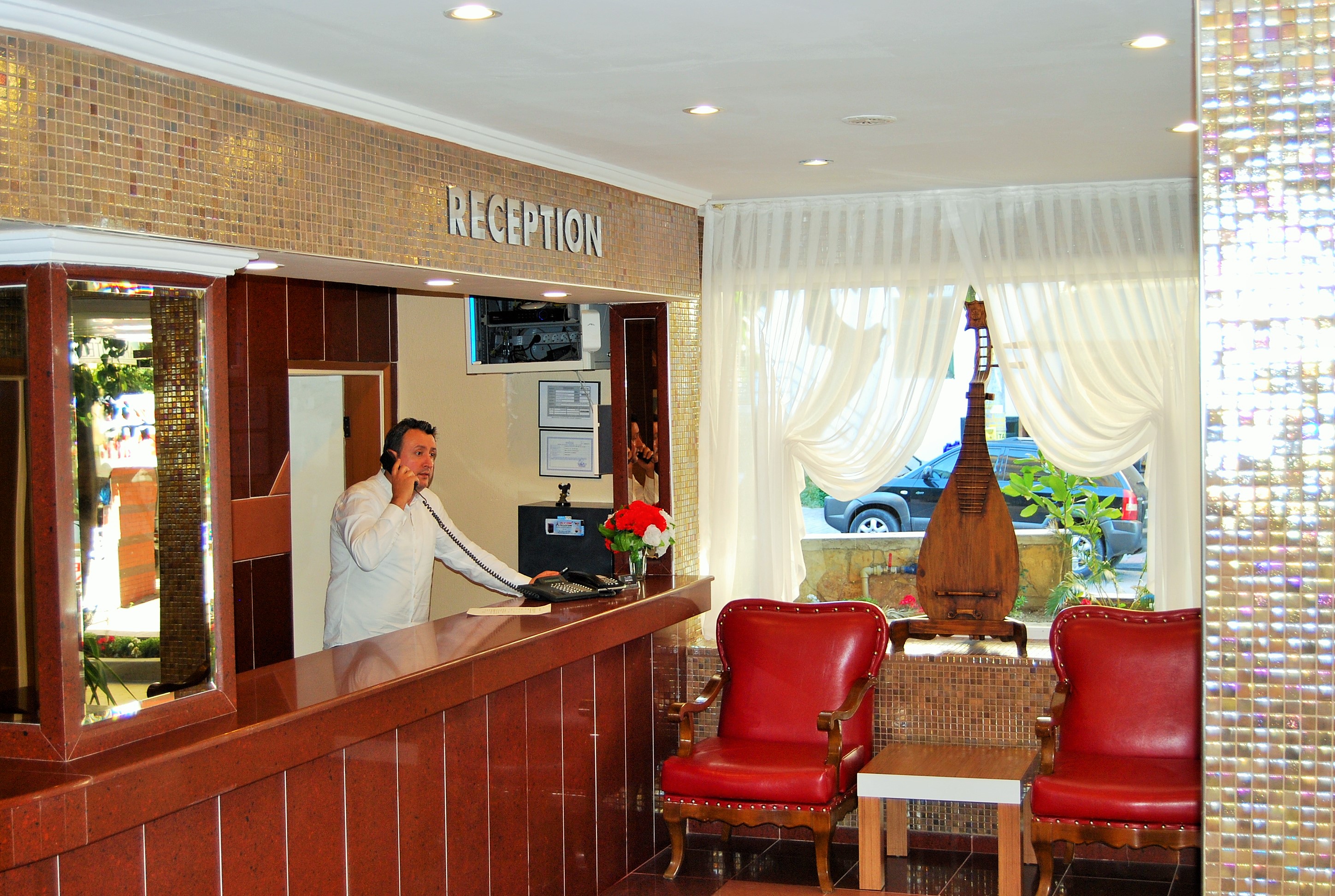 Select Apart Hotel
