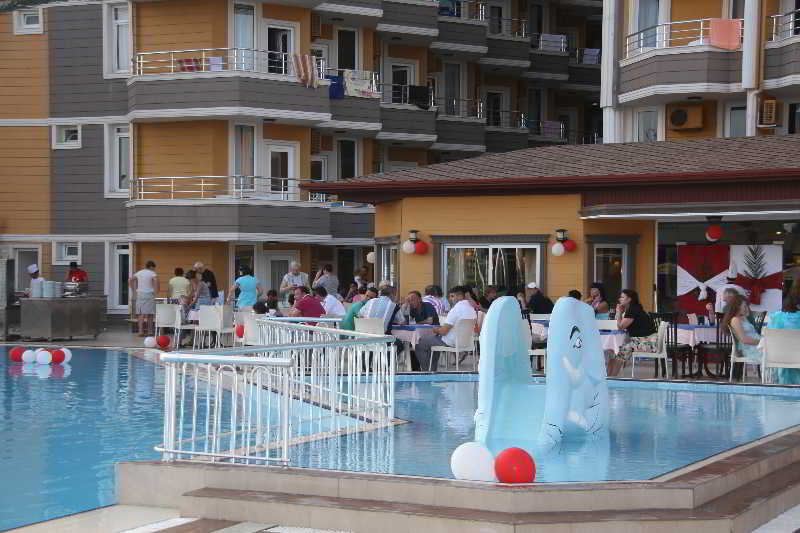 Clover Magic Park Beach Hotel