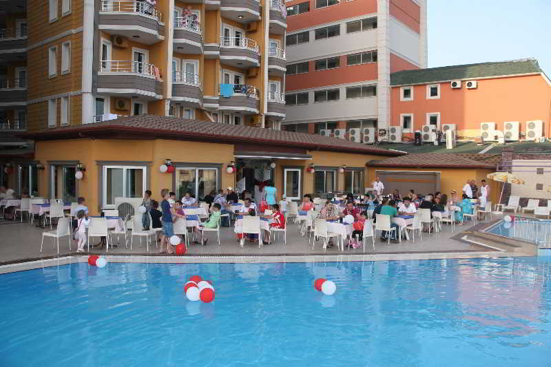 Clover Magic Park Beach Hotel